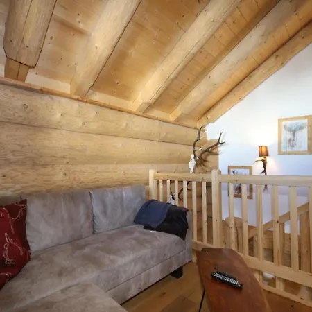 The Jagahuette - Wellness On The Piste, Cleaning Included Holiday home *