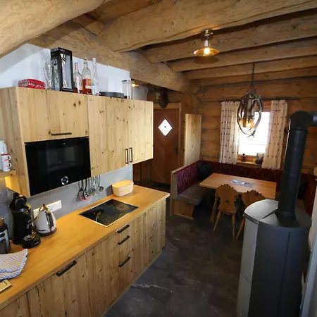 The Jagahuette - Wellness On The Piste, Cleaning Included Holiday home *